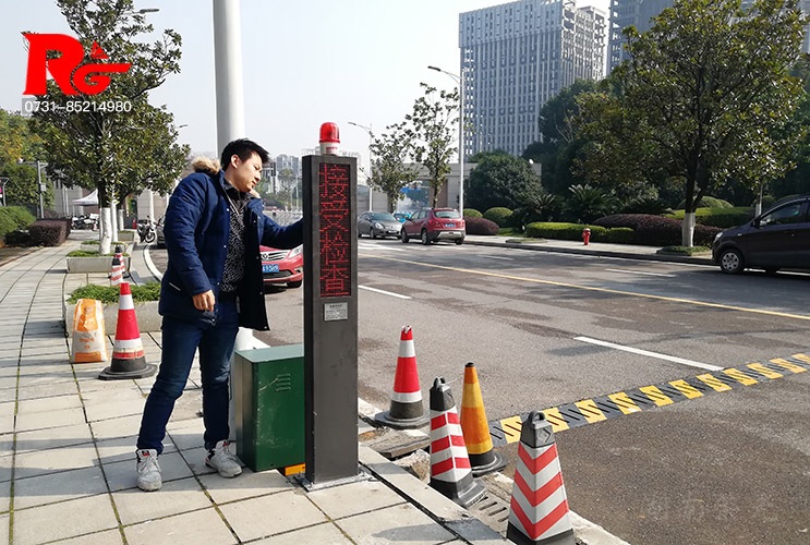 ·ϢʾһwLED·@ʾ L(zhng)ɳ@ʾb