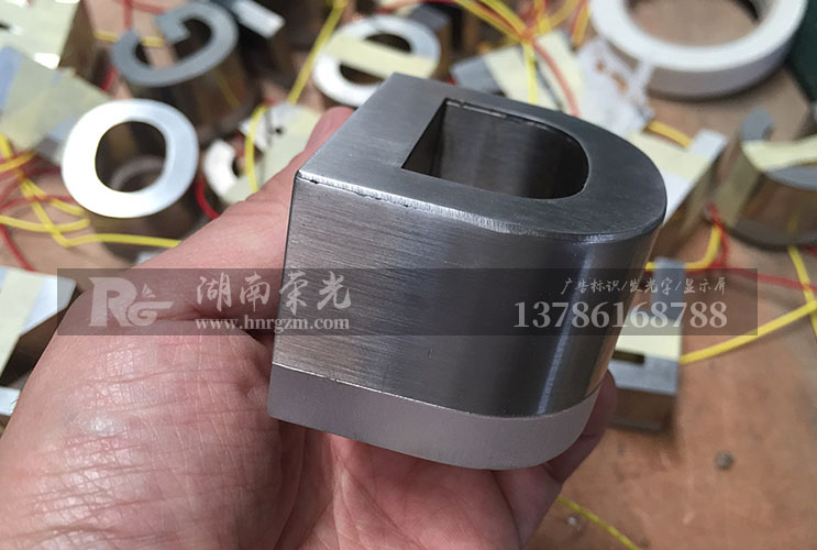 �L(zh��ng)ɳ�l(f��)���֏S��