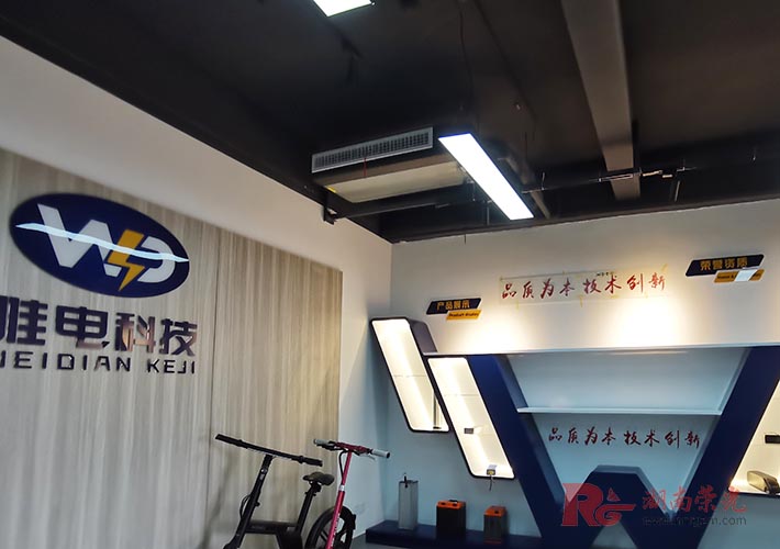 ����չ������