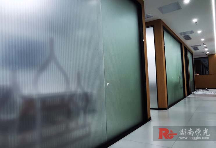 長(zhǎng)沙玻璃貼膜